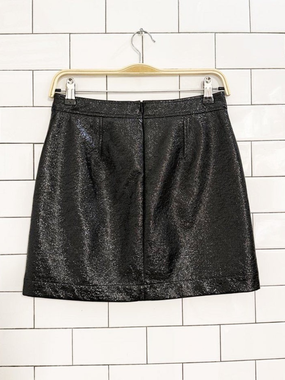 WILFRED - Shiny Faux Pebbled Leather Miniskirt - 00 - Black - Picture 2 of 7